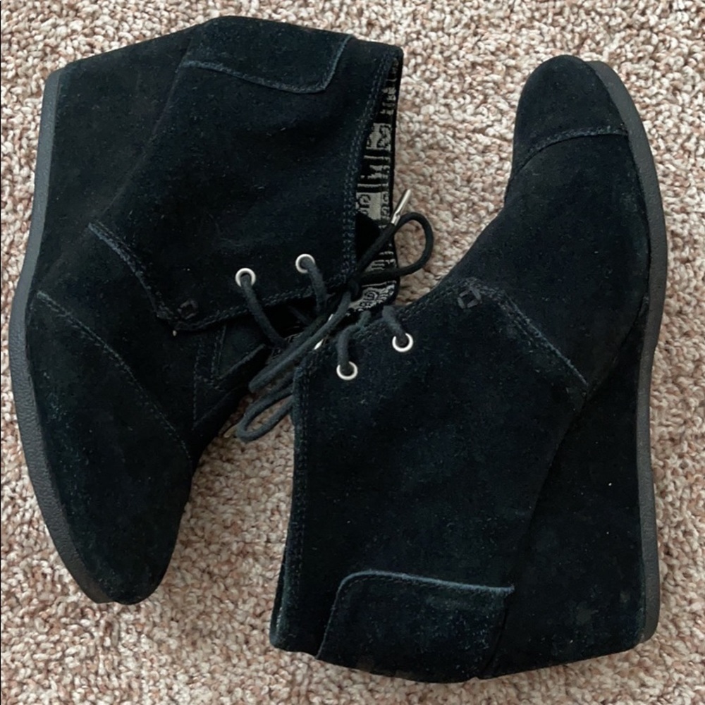 Toms Wedges